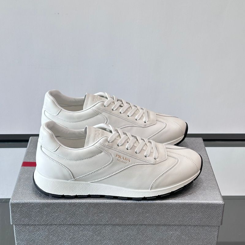 プラダ メンズ スニーカー 39-45