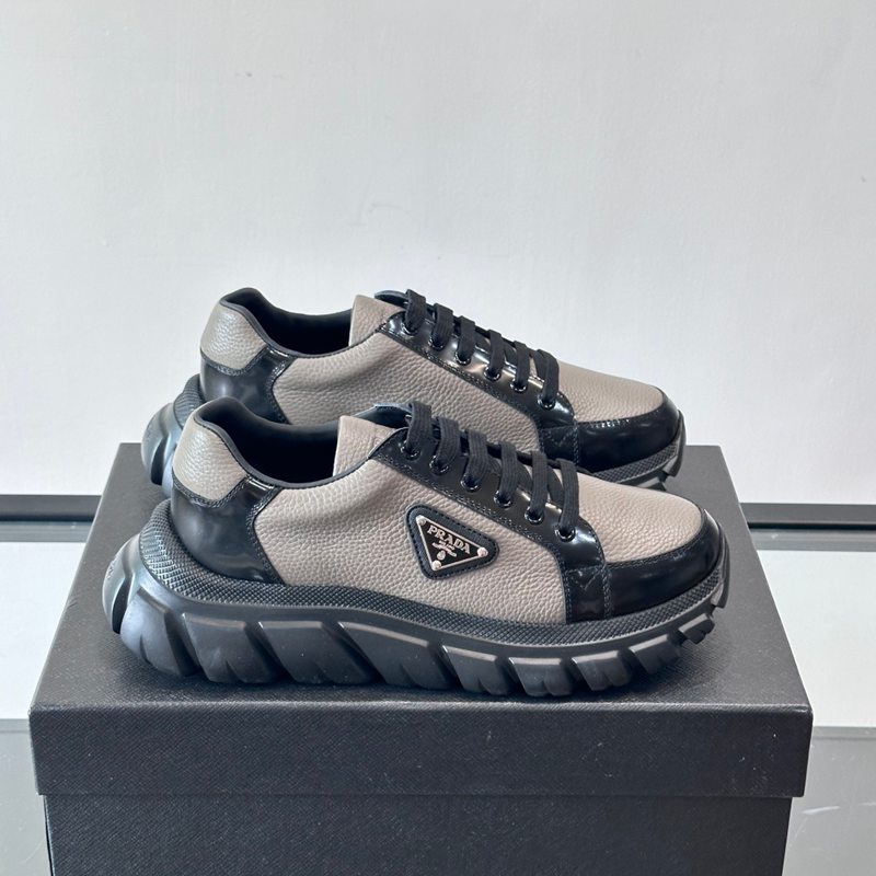 プラダ メンズ スニーカー ダウンタウンボールド 39-44