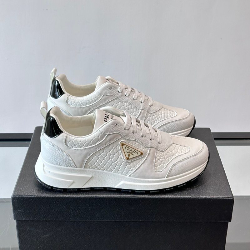 プラダ メンズ スニーカー 39-44