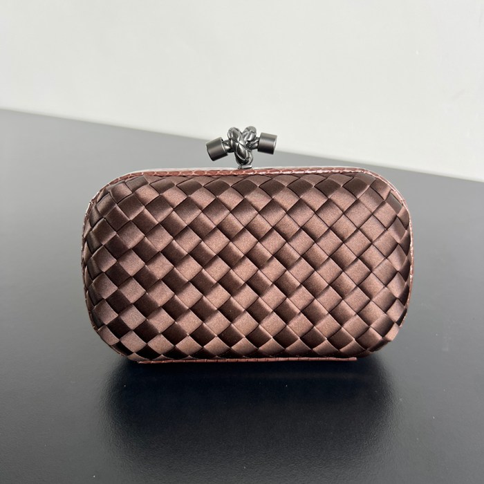 BOTTEGA VENETA ノット シルク編み スネークスキン クラッチ レディース 16×10×5cm