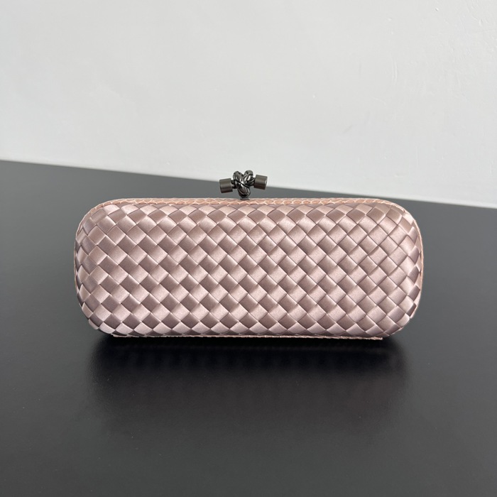 BOTTEGA VENETA ノット シルク編み クラッチバッグ レディース 25×10×5cm