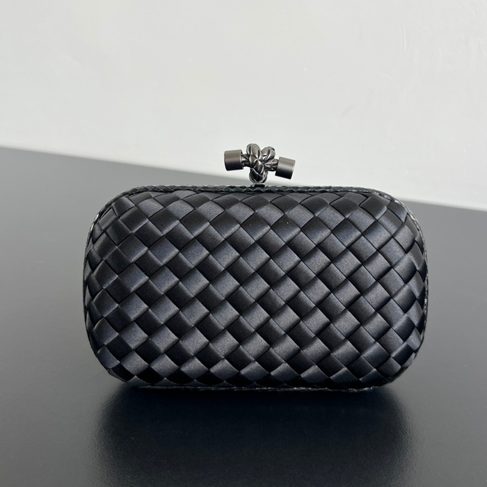 BOTTEGA VENETA ノット シルク編み スネークスキン クラッチ レディース 16×10×5cm