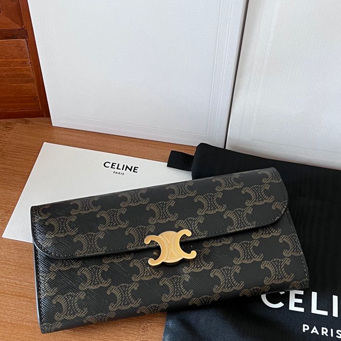 CELINE トリオンフ ロングウォレット カーフレザー レディース 19×10×3cm