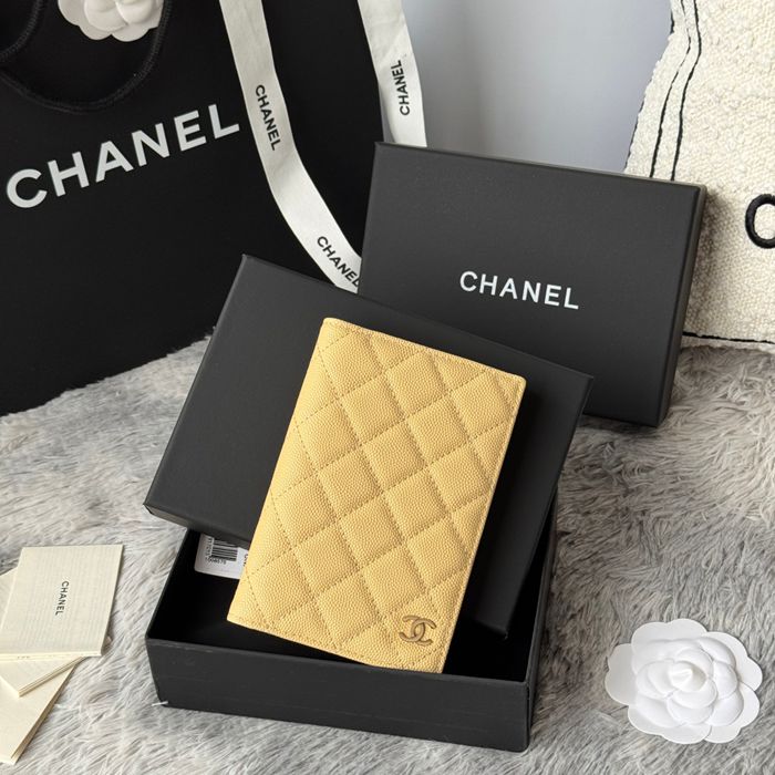 CHANEL パスポートケース カーフレザー ユニセックス 14.5×10.5×2cm