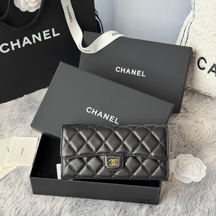CHANEL CF ロングウォレット ラムスキン レディース 10.5×19×3cm
