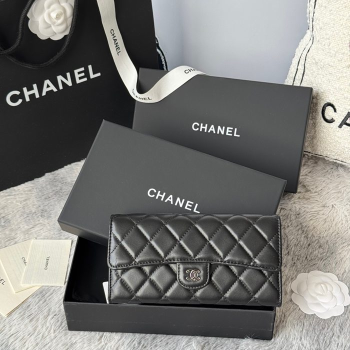 CHANEL CF ロングウォレット ラムスキン レディース 10.5×19×3cm