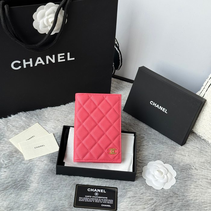 CHANEL パスポートケース カーフレザー ユニセックス 14.5×10.5×2cm