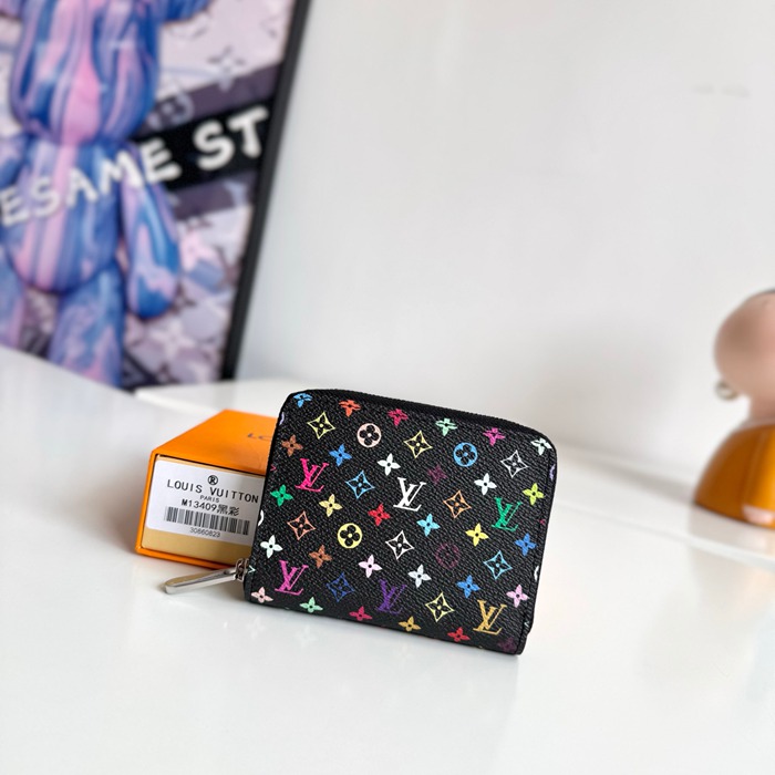 LOUIS VUITTON ジッピー コインパース モノグラム マルチカラー レディース 11×8.5×2cm