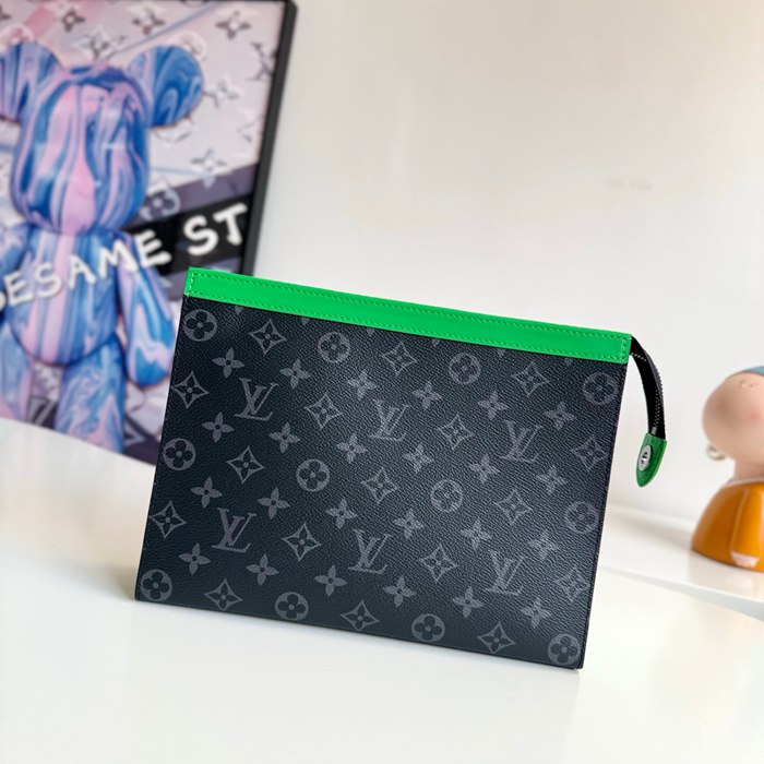 LOUIS VUITTON ポシェット ボヤージュ MM モノグラム エクリプス メンズ 27×21×6cm