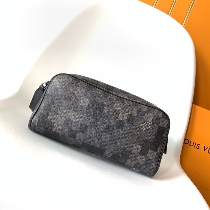 LOUIS VUITTON ドップキット 洗面用具ケース ダモフラージュ メンズ 28×15×16.5cm