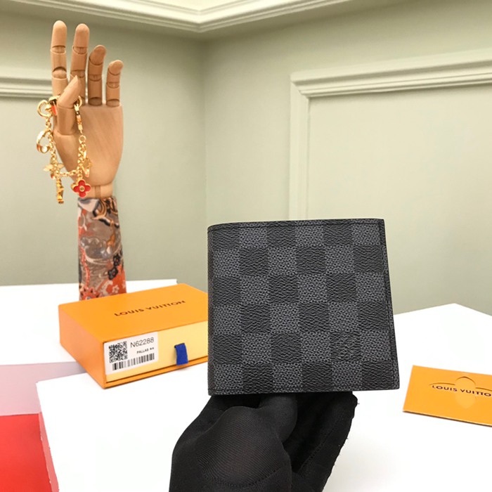 LOUIS VUITTON マルコ ウォレット ダミエ グラフィット メンズ 10.5×10.5cm