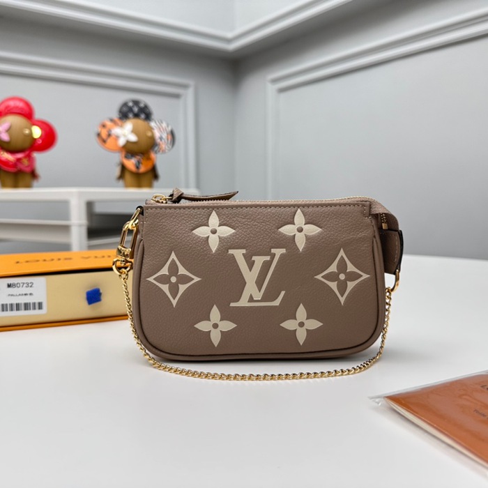 LOUIS VUITTON ミニポシェット アクセサリー モノグラム アンプラント レザー レディース 15.5×10.5×4c