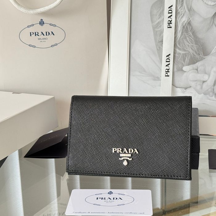 PRADA パスポートケース サフィアーノレザー ユニセックス 9.5×14cm