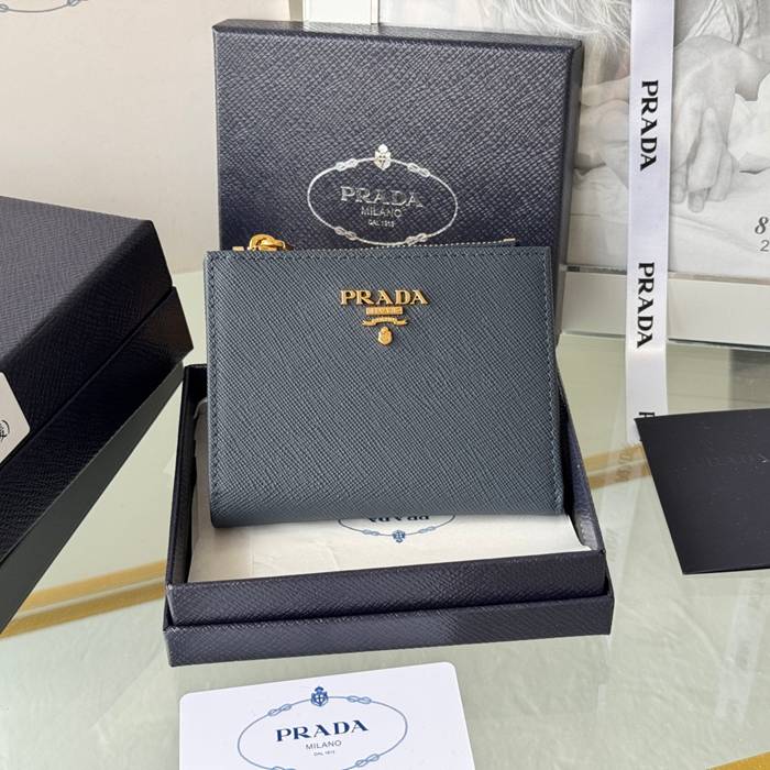 PRADA 二つ折り財布 サフィアーノレザー メンズ 10×9×2cm