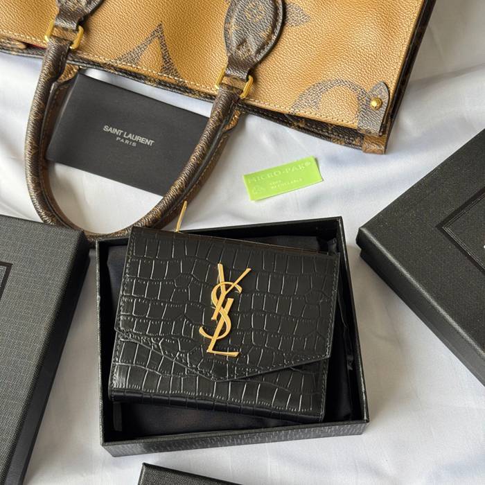 YSL 三つ折り財布 カーフレザー レディース 12×10×3cm