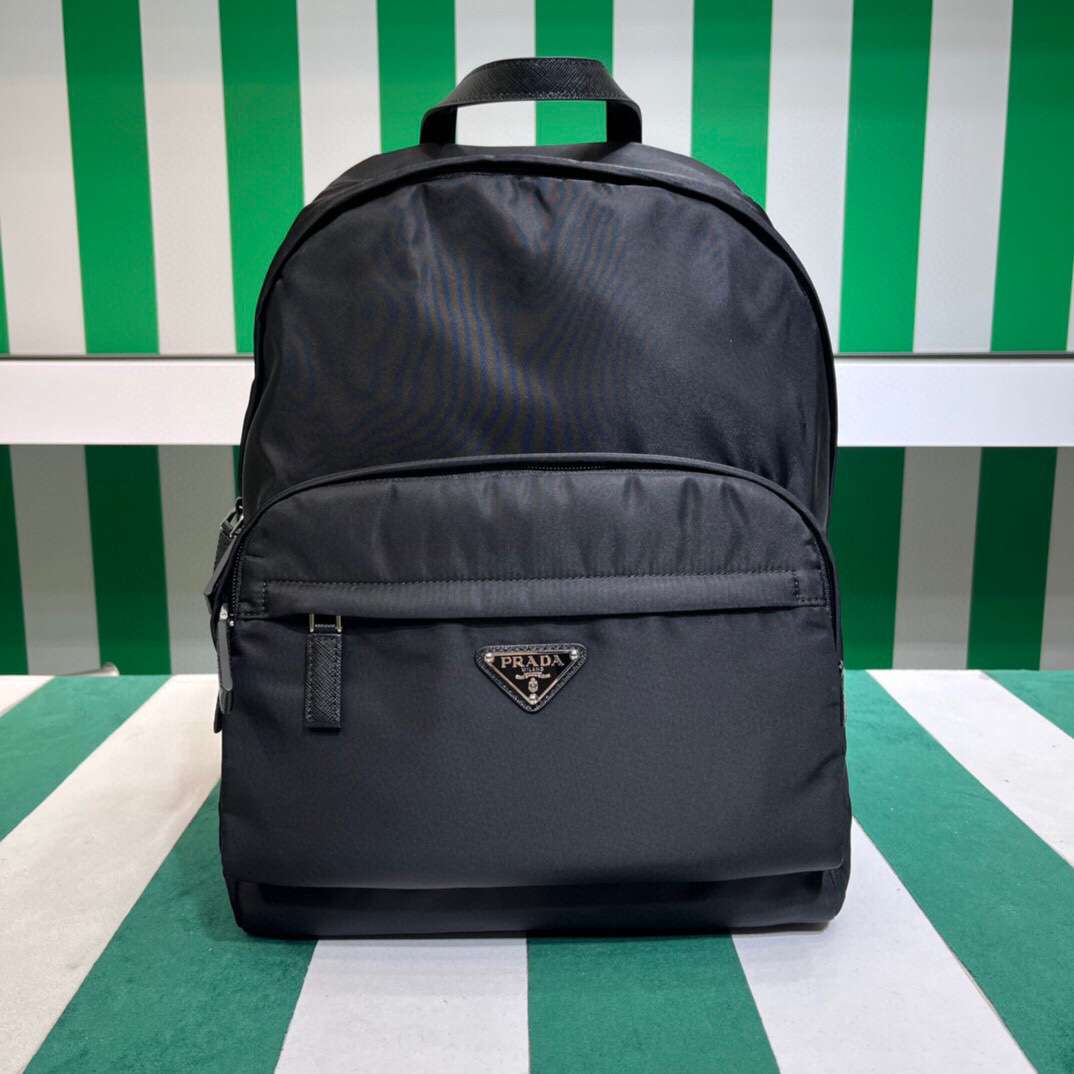 プラダ スタイル リュック 2VZ066 サイズ：40×17×29cm