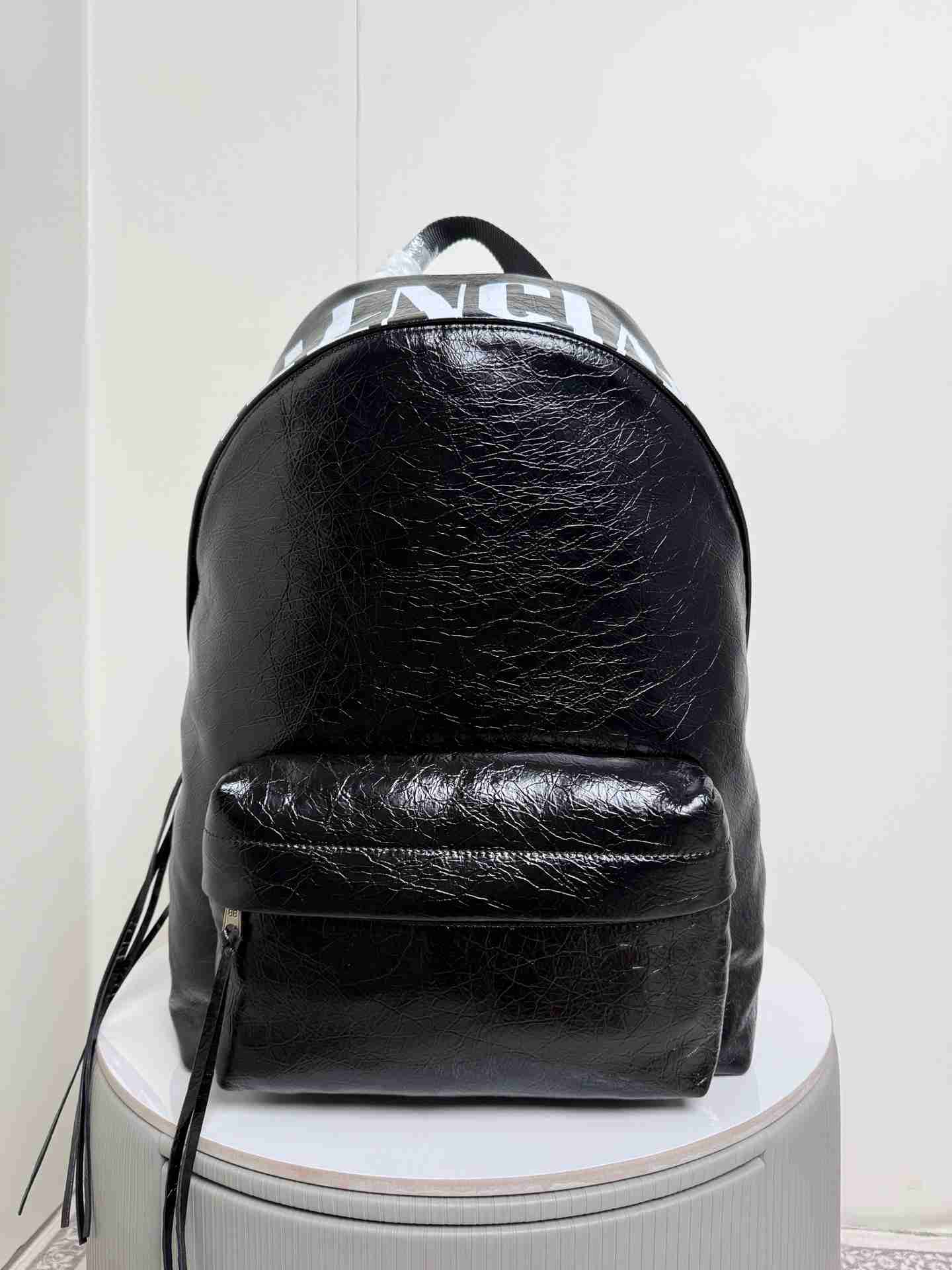 バレンシアガ スタイル ARMY リュック レザー サイズ：35×47×18cm