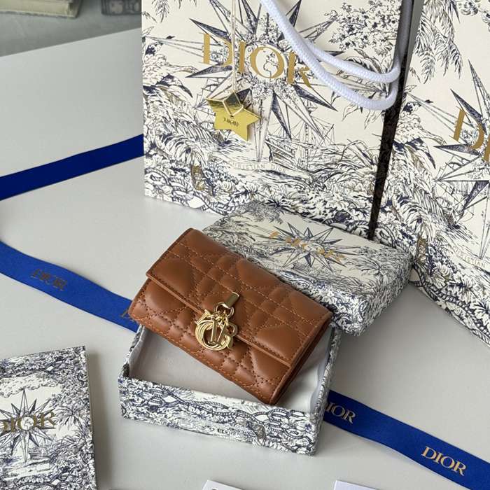 DIOR S0966ONMJ マイディオール グリシン 財布 ラム革 サイズ:11x7.5x2.5cm