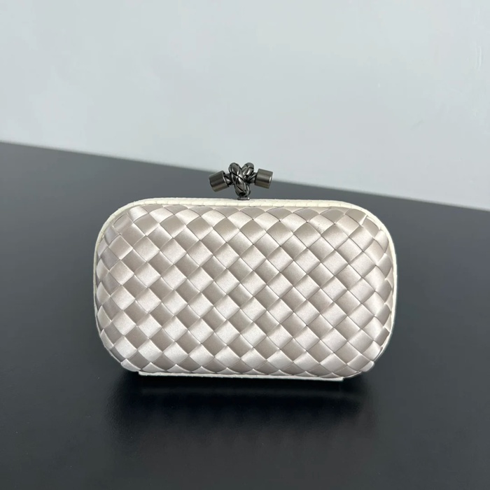 BOTTEGA VENETA BV 8651 ノット イブニングバッグ シルク編み蛇皮トリム 16x10cm サイズ:16x10cm