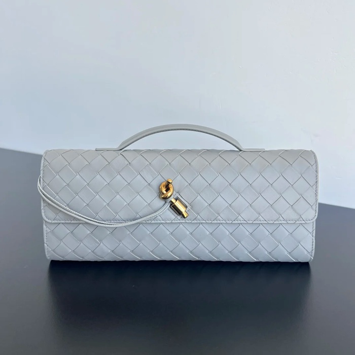 BOTTEGA VENETA BV 741511 クラッチバッグ 編み羊革 31x13cm サイズ:31x13cm