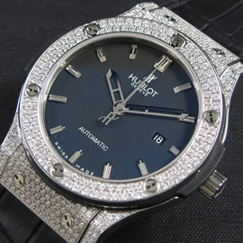 HUBLOT クラシックフュージョン Asian 2836-2搭載