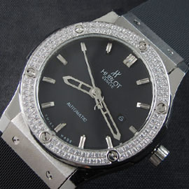 HUBLOT クラシックフュージョン Asian 21600振動 自動巻き