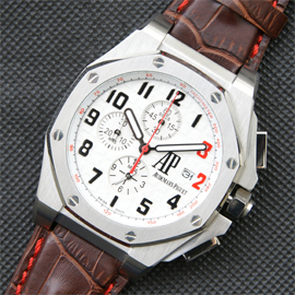 AUDEMARS PIGUET ロイヤルオーク クォーツ搭載 高精度