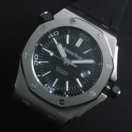 AUDEMARS PIGUET ロイヤルオークオフショア スクーバ Swiss 2836-2搭載