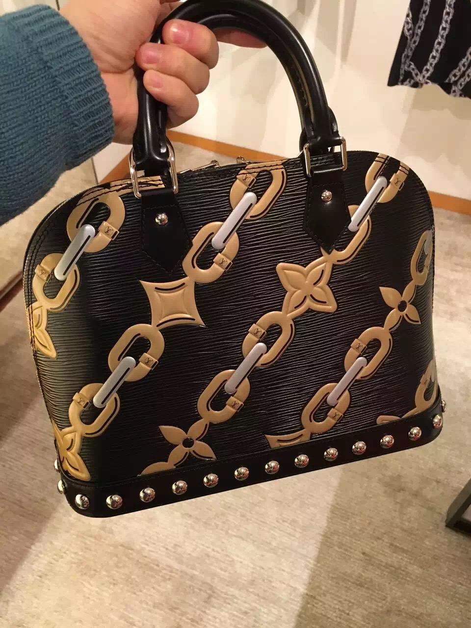 Louis Vuitton Emboss Printed Epi Alma Pm Bag M42482