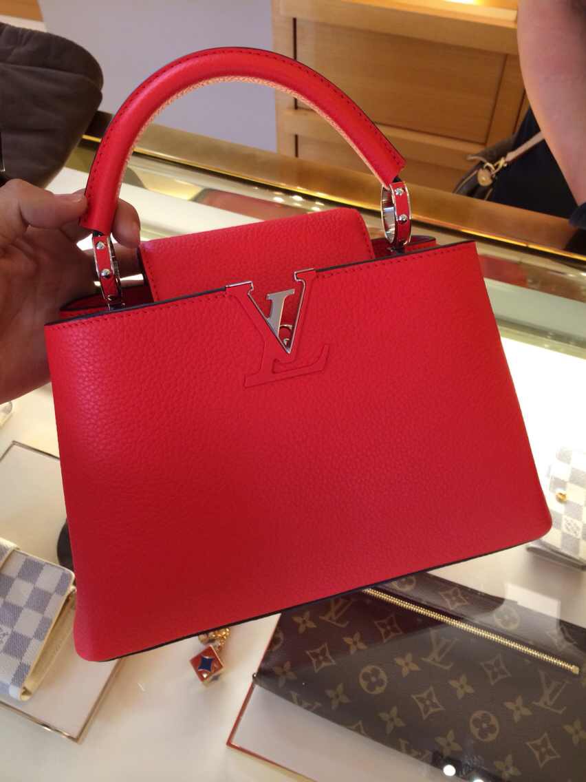 Authentic Louis Vuitton Capucines MM Bag M94636 Red