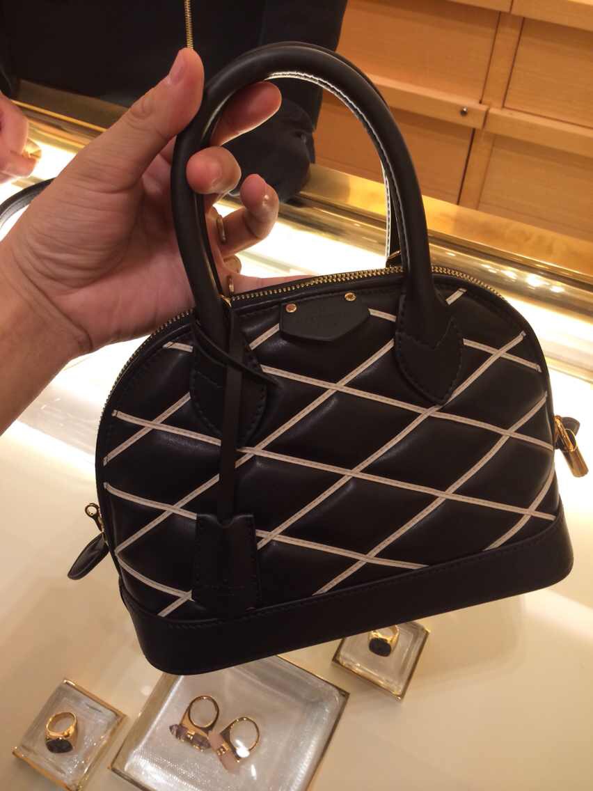 Authentic Louis Vuitton Malletage Alma BB Bag M50005 Black