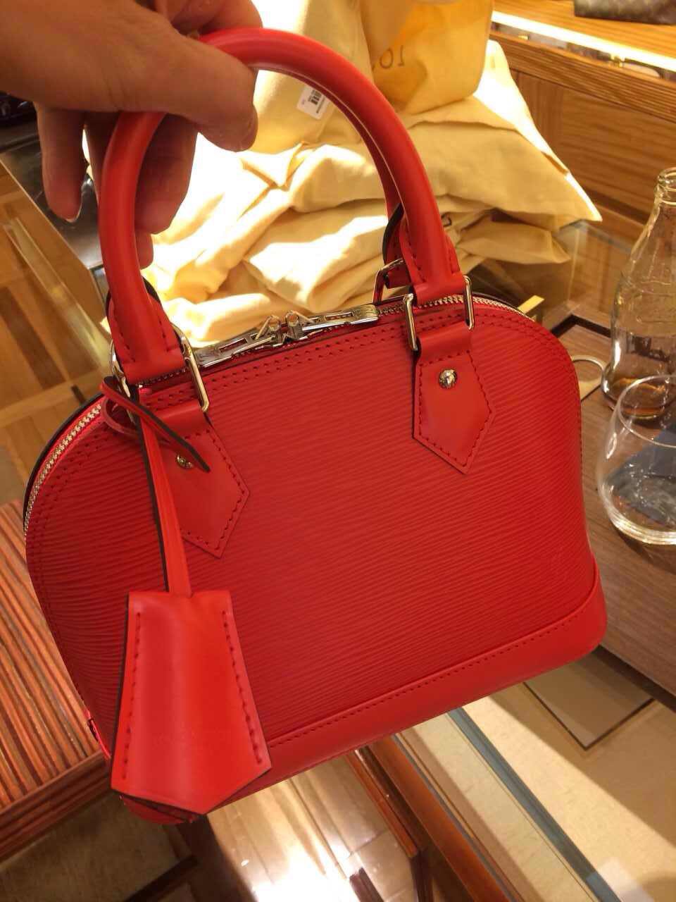 Authentic Louis Vuitton Epi Leather Alma BB Bag M40854 Plment